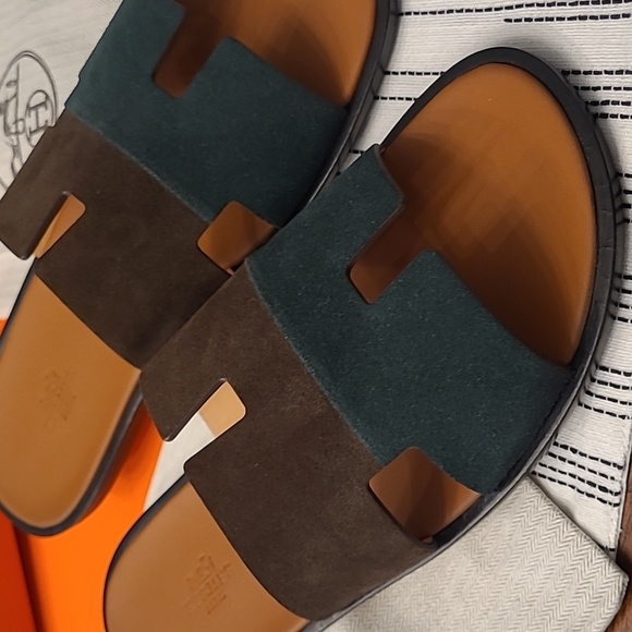 Hermès Izmir Sandal - Picture 13 of 16